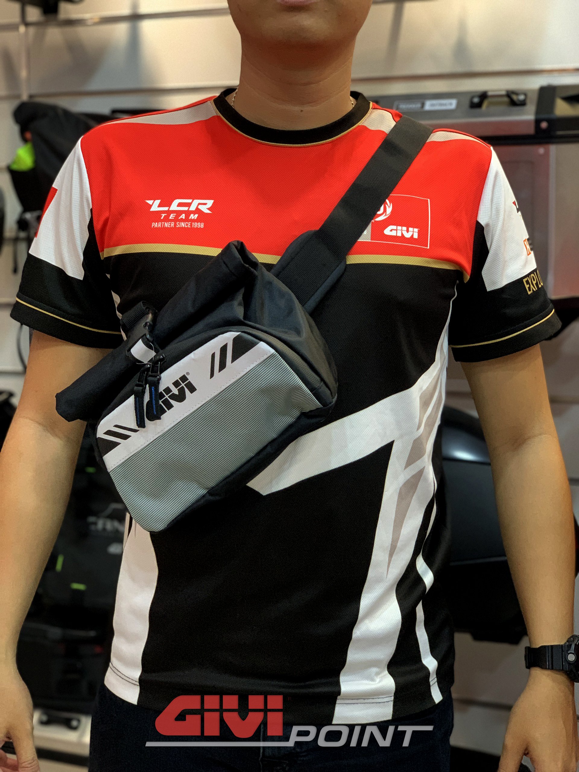 Túi Đeo Hông GIVI Rider Tech RWB04 3 Lít Chính Hãng - Ảnh 7